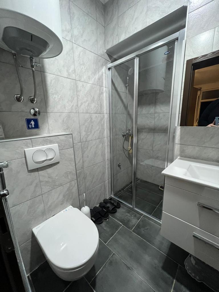 One bedroom Apartment 4